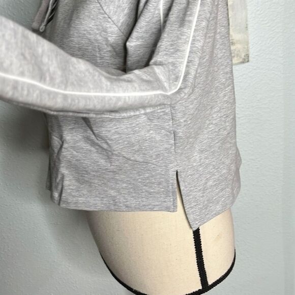 K Swiss Multicolor Logo Long Sleeve Crop Top Hoodie Women's Gray Jacket Size Sma - Picture 4 of 12